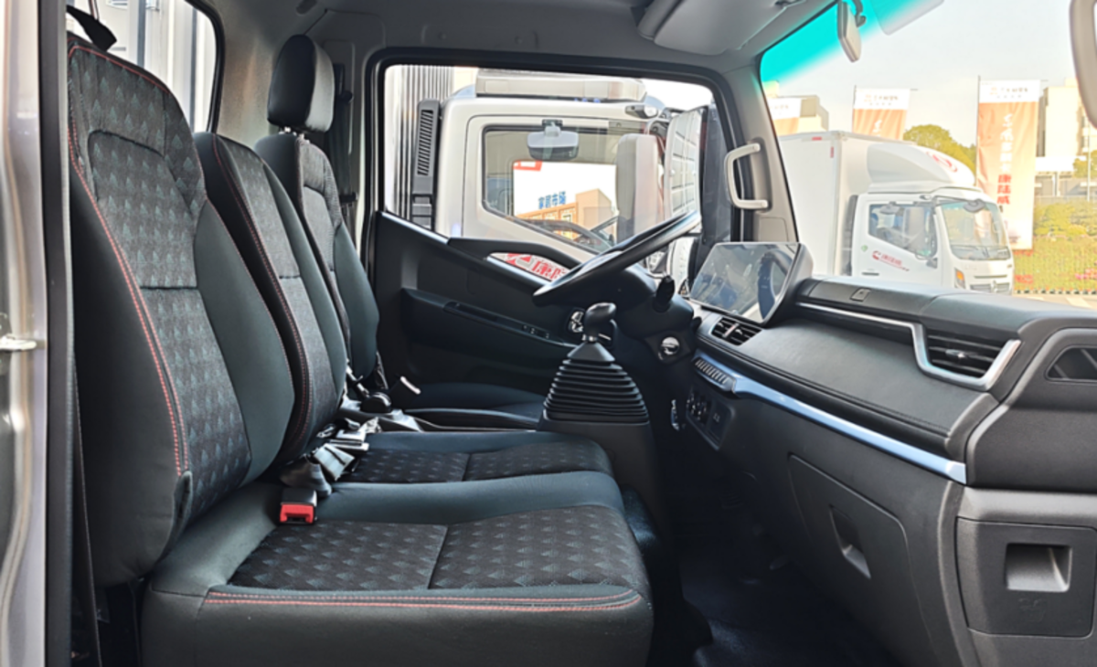 告别选择困难!蓝牌轻卡就东风多利卡康陆威,六大场景一车搞定