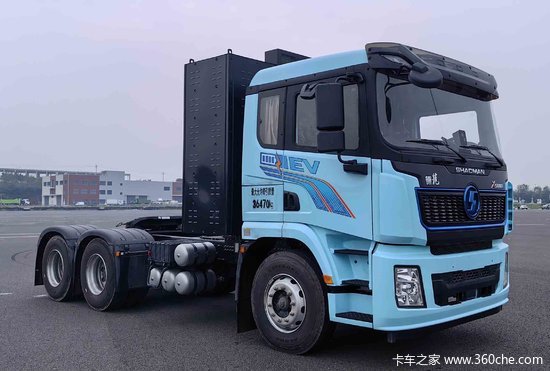 第400批公告亮点：三一883度牵引车现身 豪沃新品再增750匹燃气版