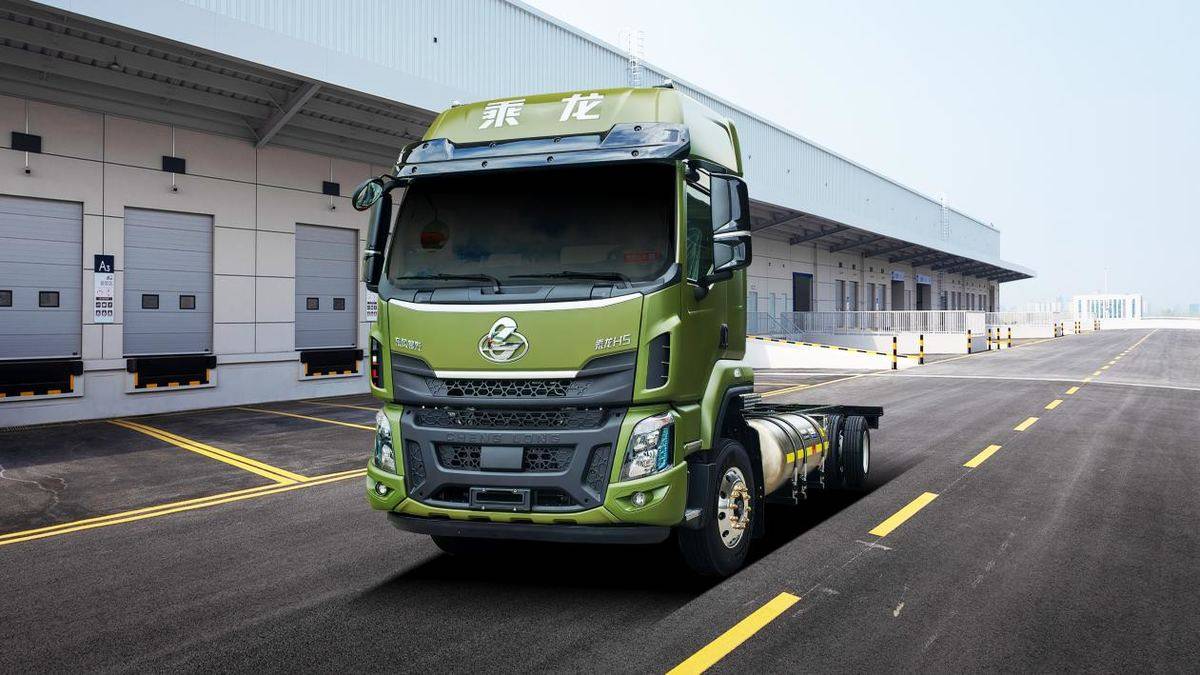 每年多赚8.4万!乘龙H5 LNG大单桥助卡友稳盈双1127880ffc3b2eaf0ee71fea44b74f54c9