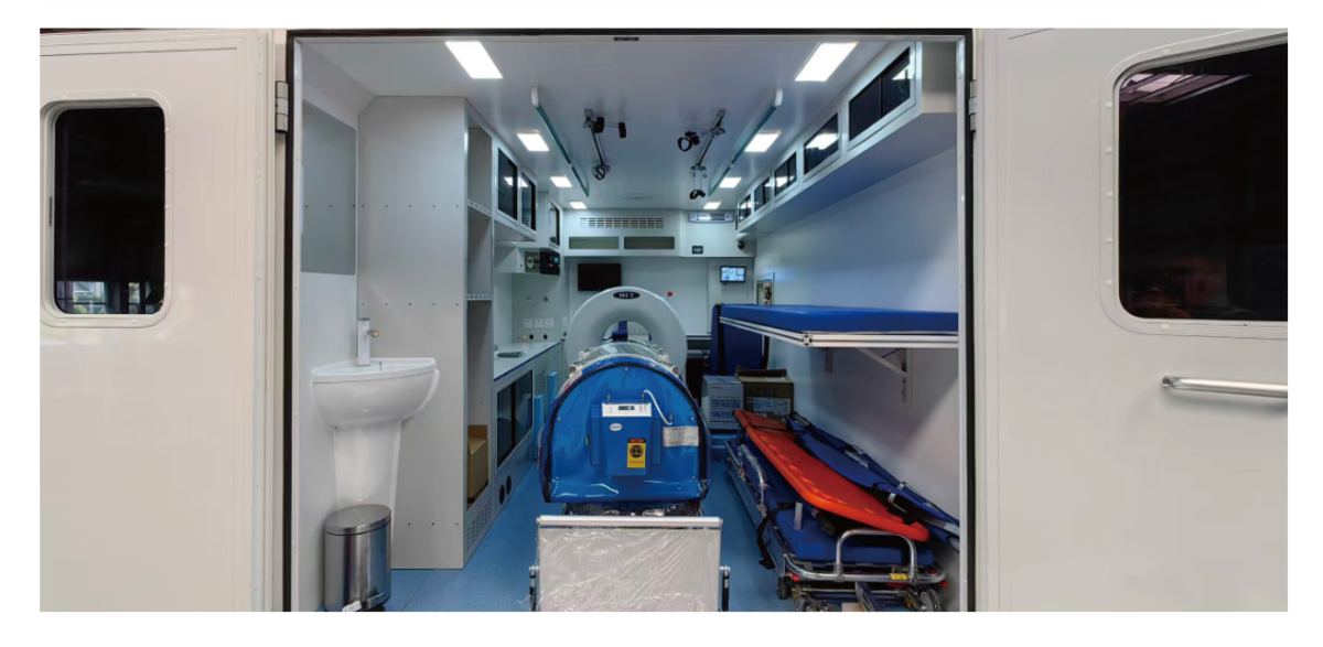 解放5G智慧移动医疗车，让健康服务驶向千家万户！360截图20251015130927