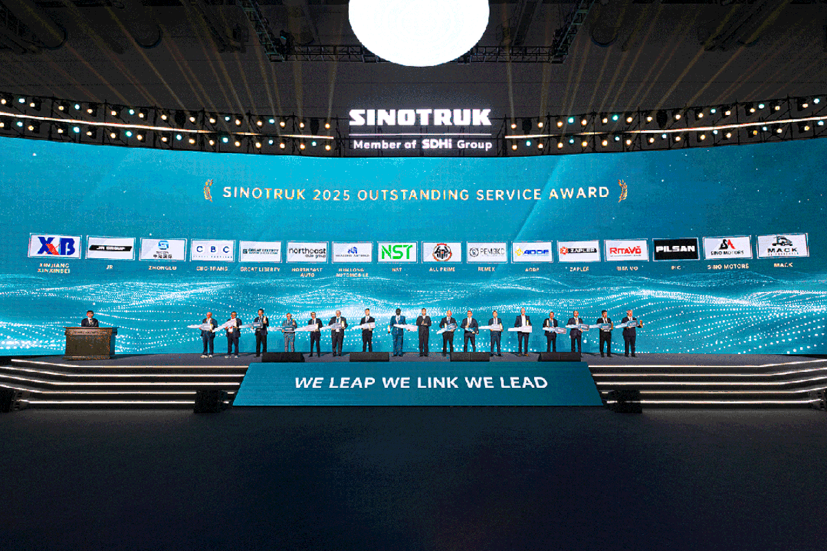 踏遍层峰辟新天 | 中国重汽集团2025年合作伙伴大会成功举办图片3
