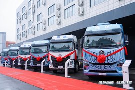 乘龙万里长测展实力，西安乘龙之夜燃动西北创富热潮