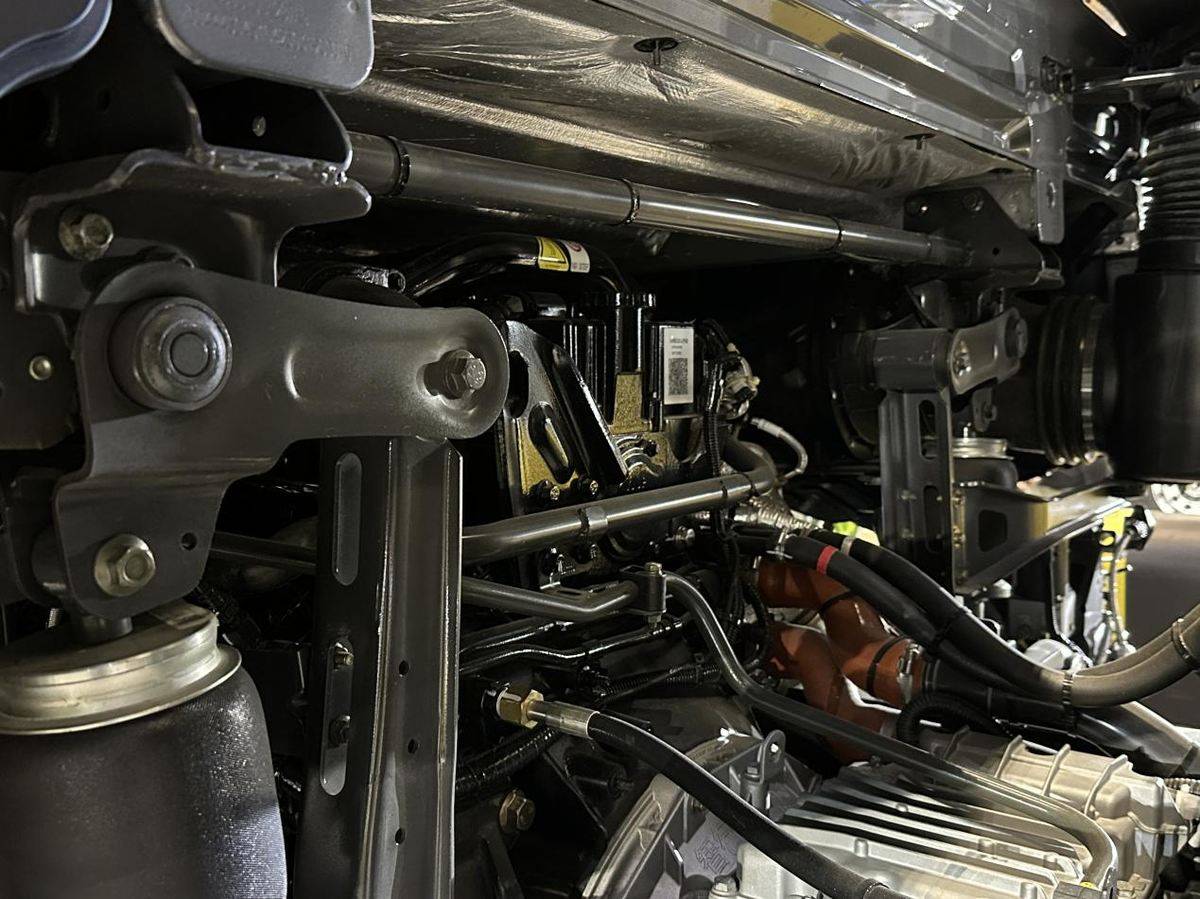 630大马力+超低气耗,乘龙HK LNG牵引车重塑干线创富标准微信图片_20250610082451