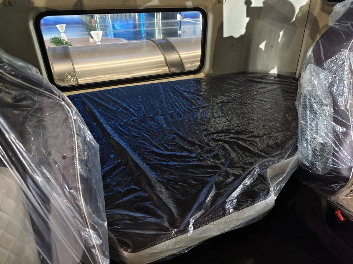 630大马力+超低气耗,乘龙HK LNG牵引车重塑干线创富标准bf160f9bb616b561fbe96dec9f67210