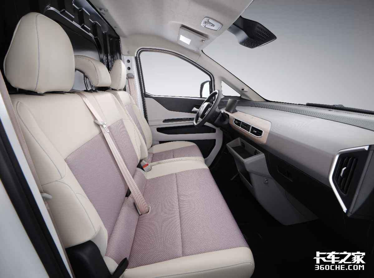 双星耀滇中,长安跨越开启商用车智新征程