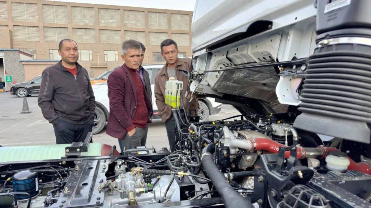 飞碟MW7&飞碟缔途MX新产品上市发布会暨飞碟汽车挑战帕米尔高原活动收官仪式圆满举行活动相关图片