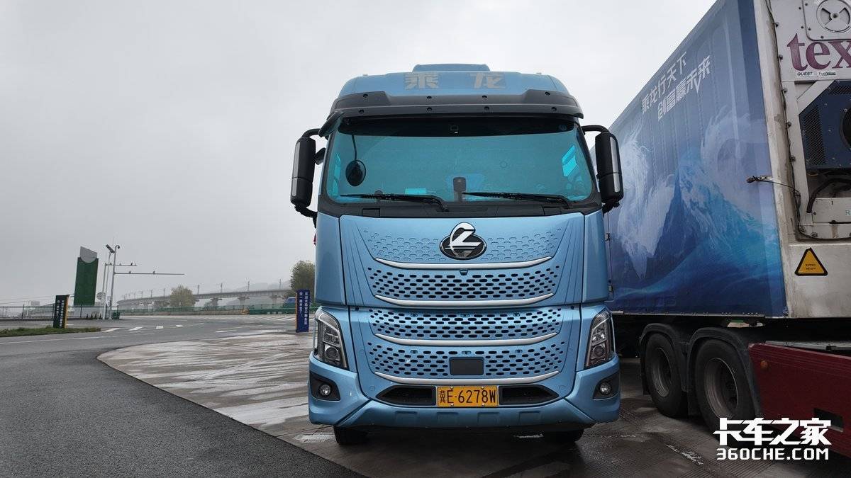 跨越5000公里 翻越秦岭驰骋丝路 乘龙万里行极限长测