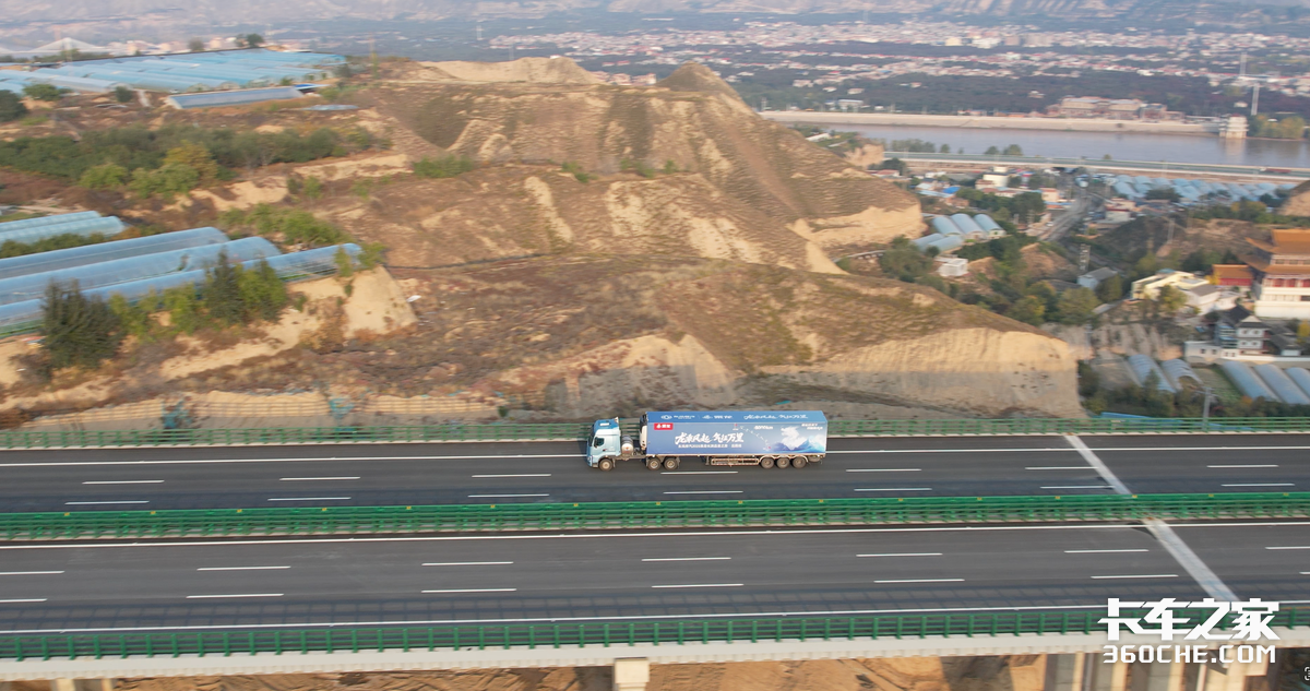 跨越5000公里 翻越秦岭驰骋丝路 乘龙万里行极限长测