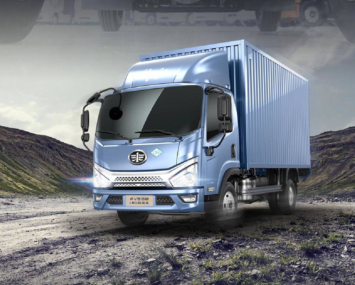 跑运输想增收？虎V复合版LNG载货车凭3大优势圈粉老司机，赚钱稳了！0923跑运输越来越赚钱的秘诀-02