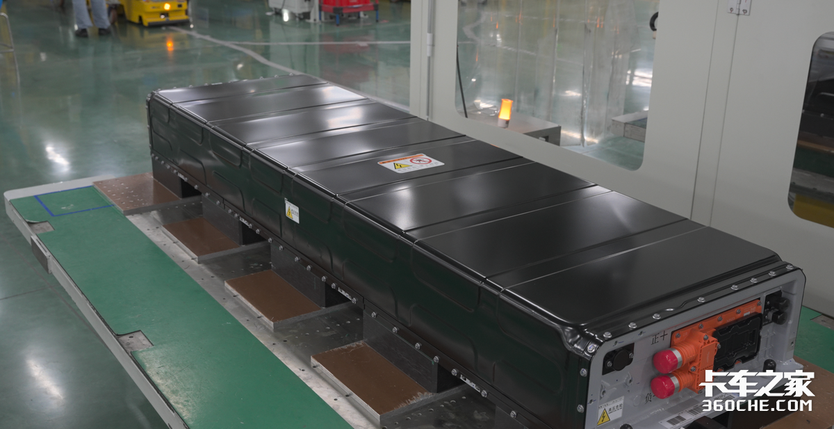 新能源重卡双十一狂欢来袭!宁德时代送福利 多买多省,卡友别错过!