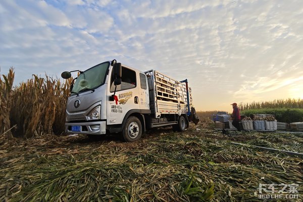 昌邑姜农开啥车?8档箱+排半都是"基操" 昌邑姜农开啥车?8档箱+排半都是"基操"