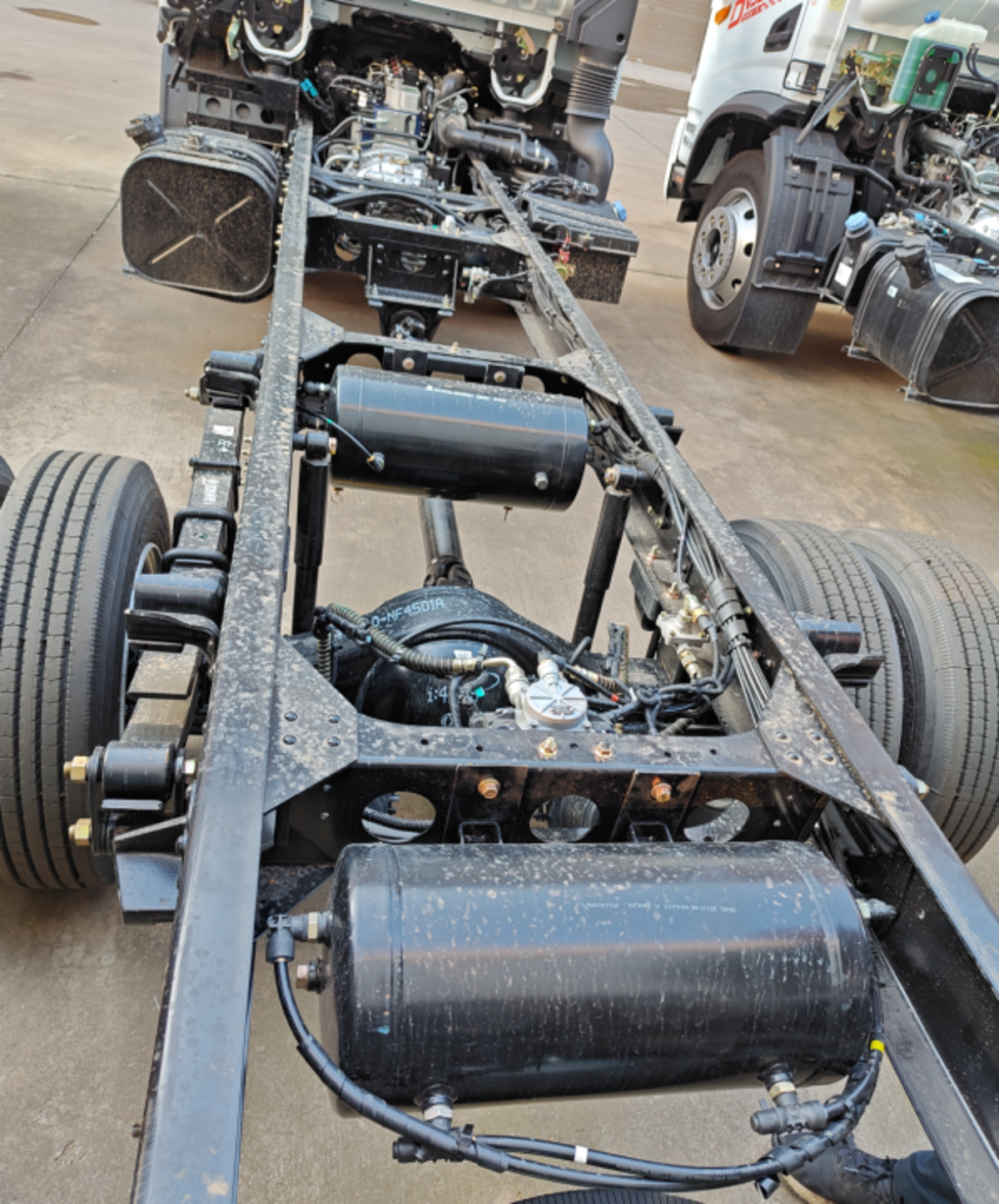 东风专致危化品运输车，让每一程都安心高效