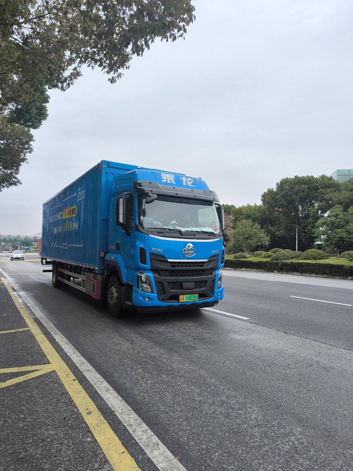 每公里电耗仅0.6度,乘龙H5纯电大单桥助您