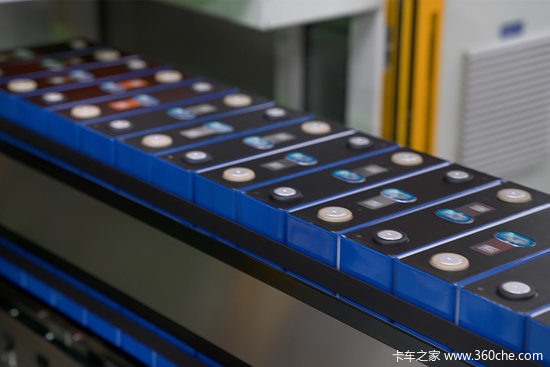 车电同寿 能用150万公里 宁德时代天行H电池解密！