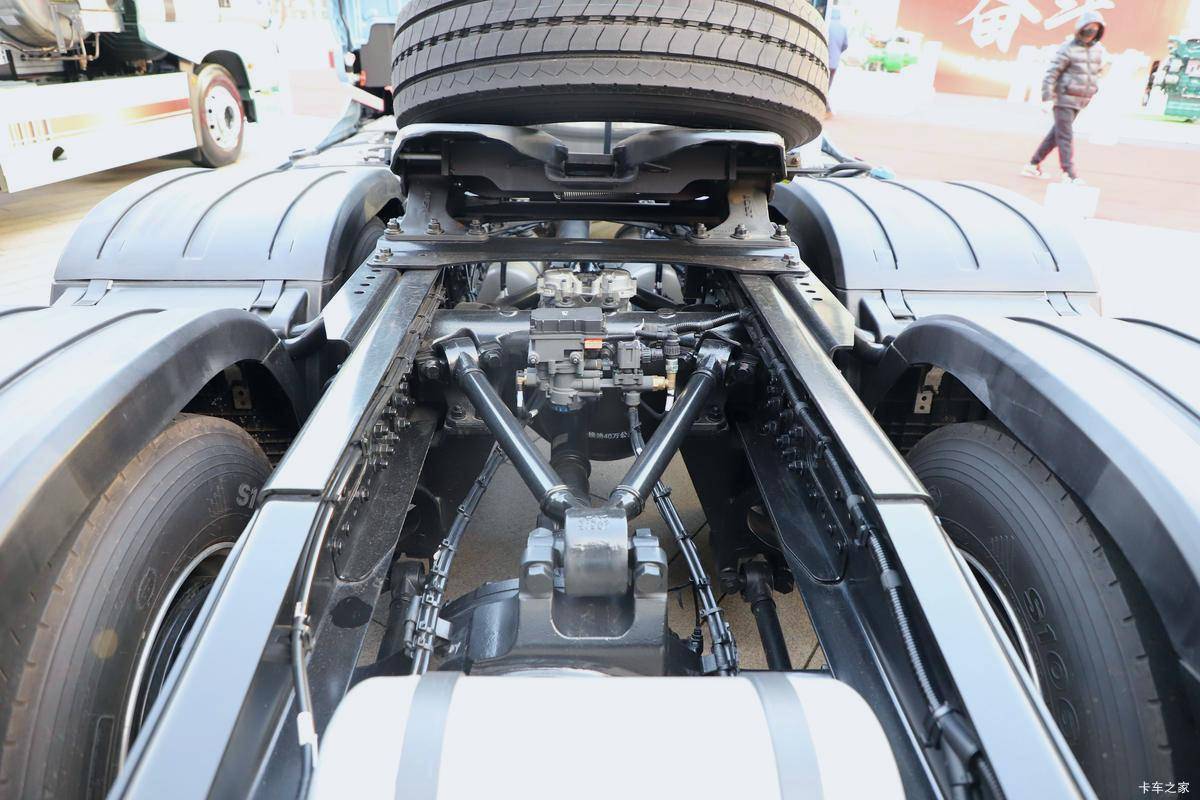 ��Ϊ�߶�ǣ���г����&nbsp;ӥ;Ϊ�����캽