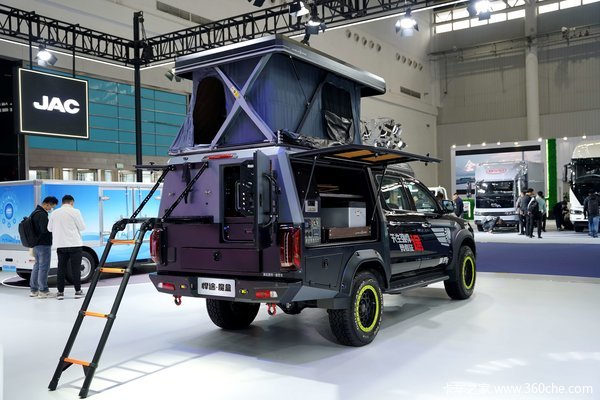 江淮悍途“天地套装”亮相 打造“上能植保、下可安营”的价值平台