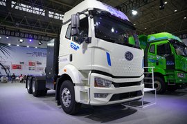 宁德400度电池 峰值扭矩2800牛·米 解放J6L真要成电动时代拉货王?