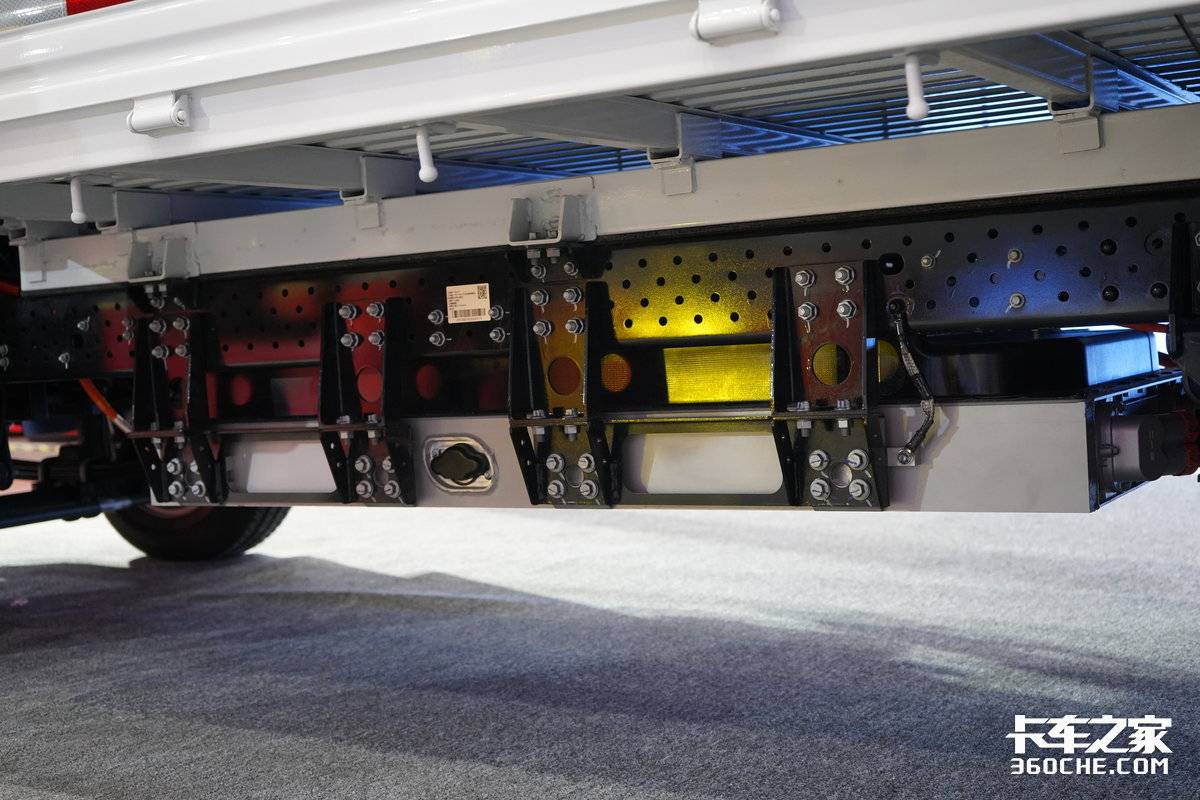 ���ǵϽο�T4����&nbsp;9.58�����¶���С��