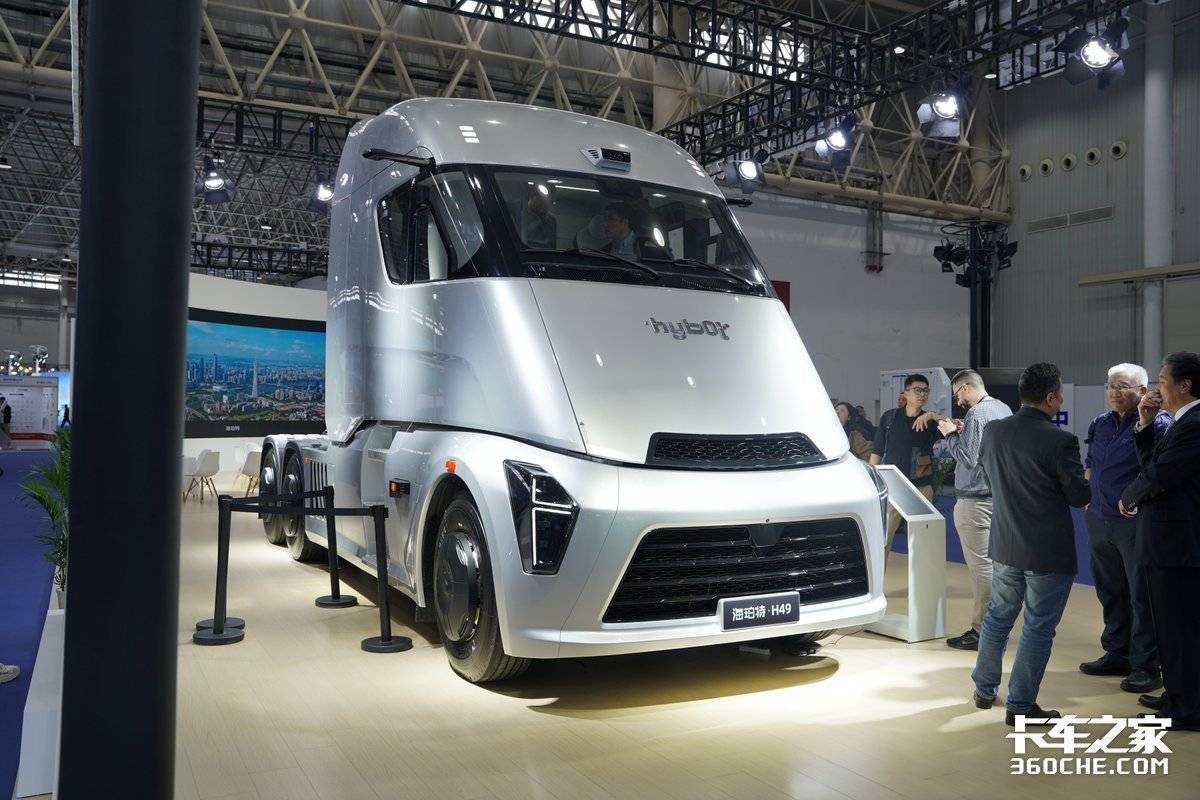 万亿级市场 新能源重卡黄金时代启幕！未来5年发展将呈现五大核心趋势未来长途市场 燃料电池重卡是主力吗？