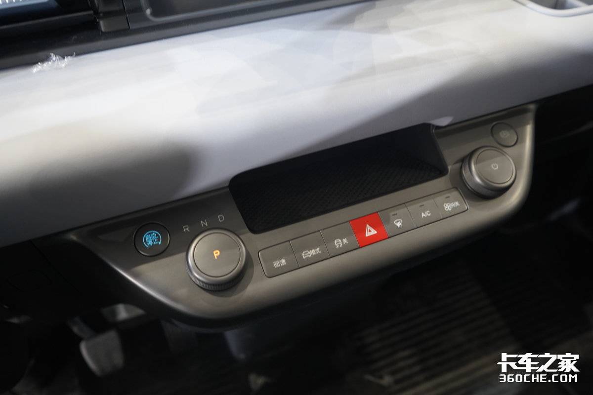 ���ǵϽο�T4����&nbsp;9.58�����¶���С��