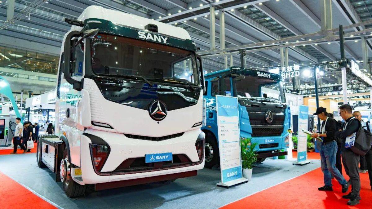 智领零碳！三一重卡携爆款车型闪耀2025深圳充换电展DSC00201_副本.jpg
