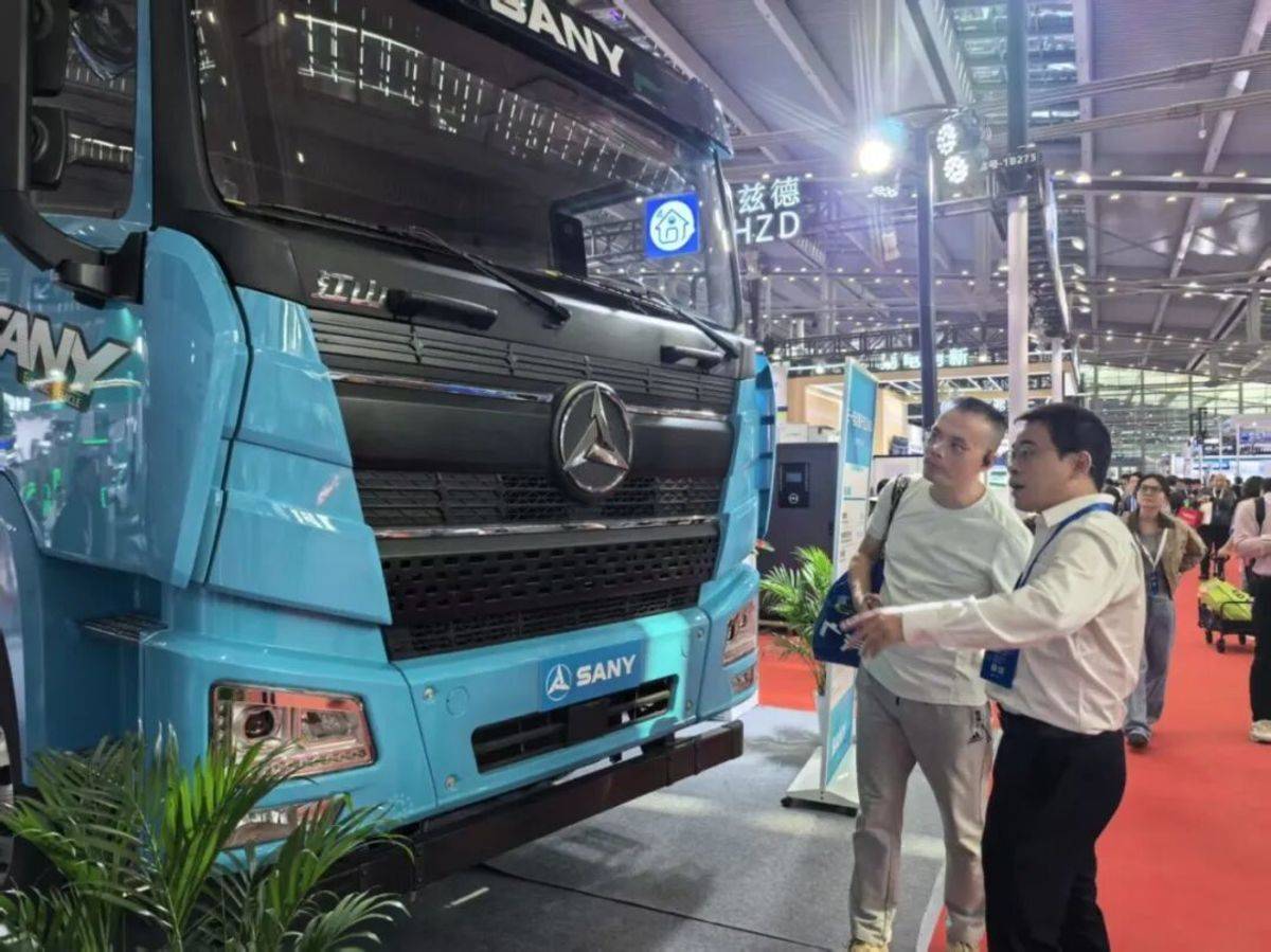 智领零碳！三一重卡携爆款车型闪耀2025深圳充换电展