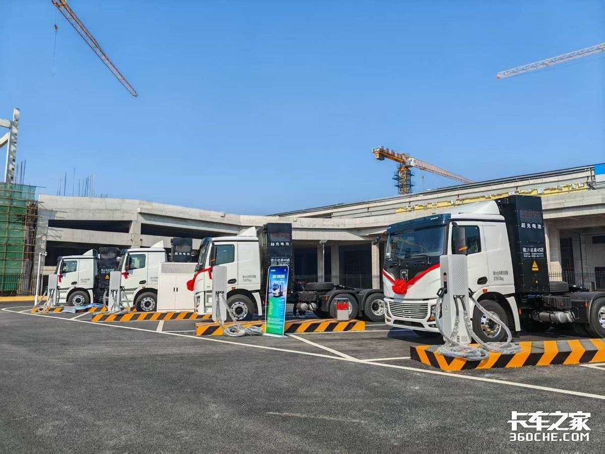 不止是销冠!徐工用“场景+生态”牌把新能源重卡开进超充时代