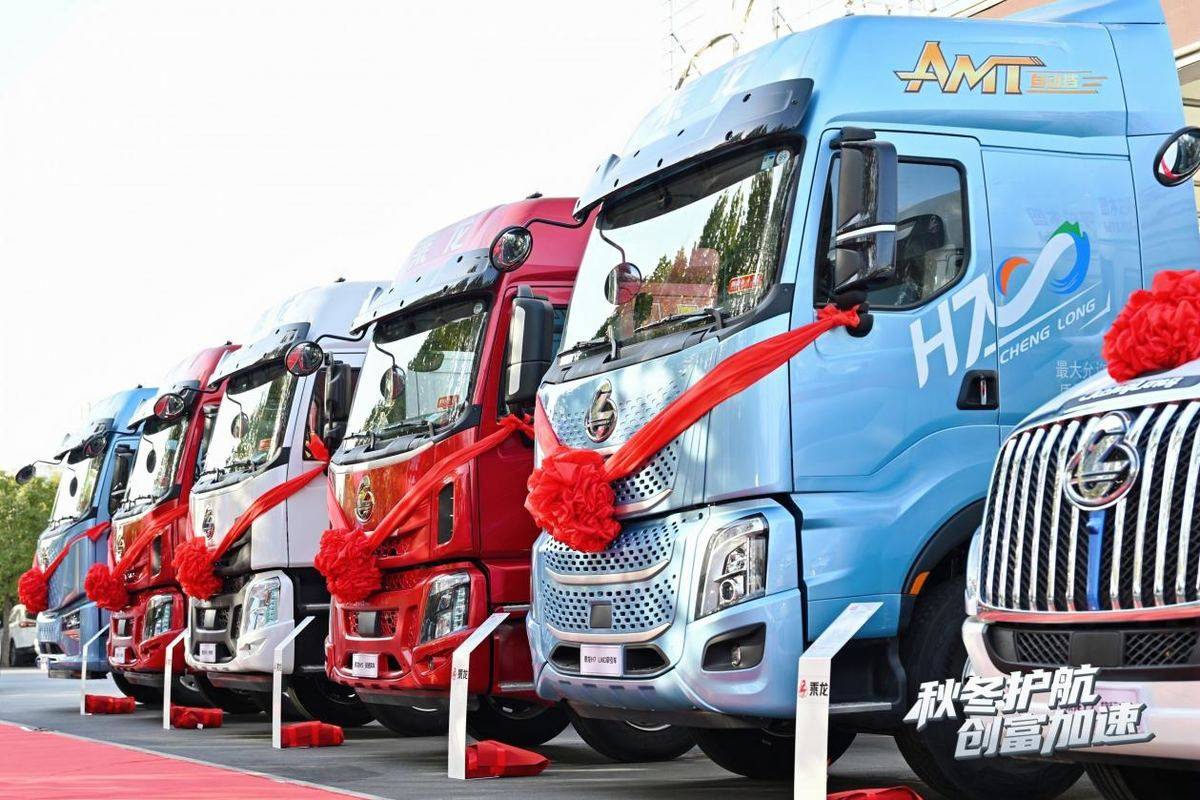 乘龙之夜燃动临沂！全场景创富车型赋能物流新征程002