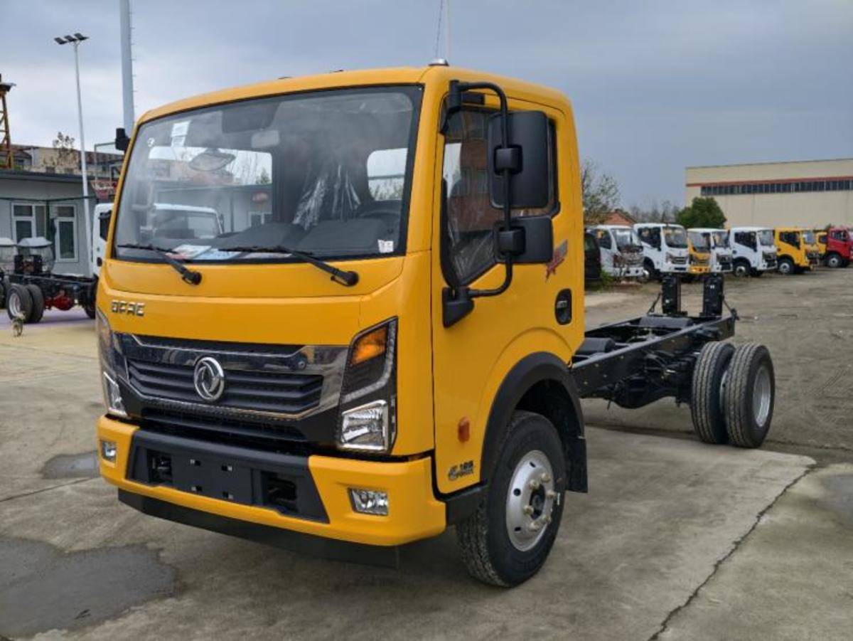 东风专致环卫车系列，以专业实力守护洁净家园微信图片_202511171505081709_0_2