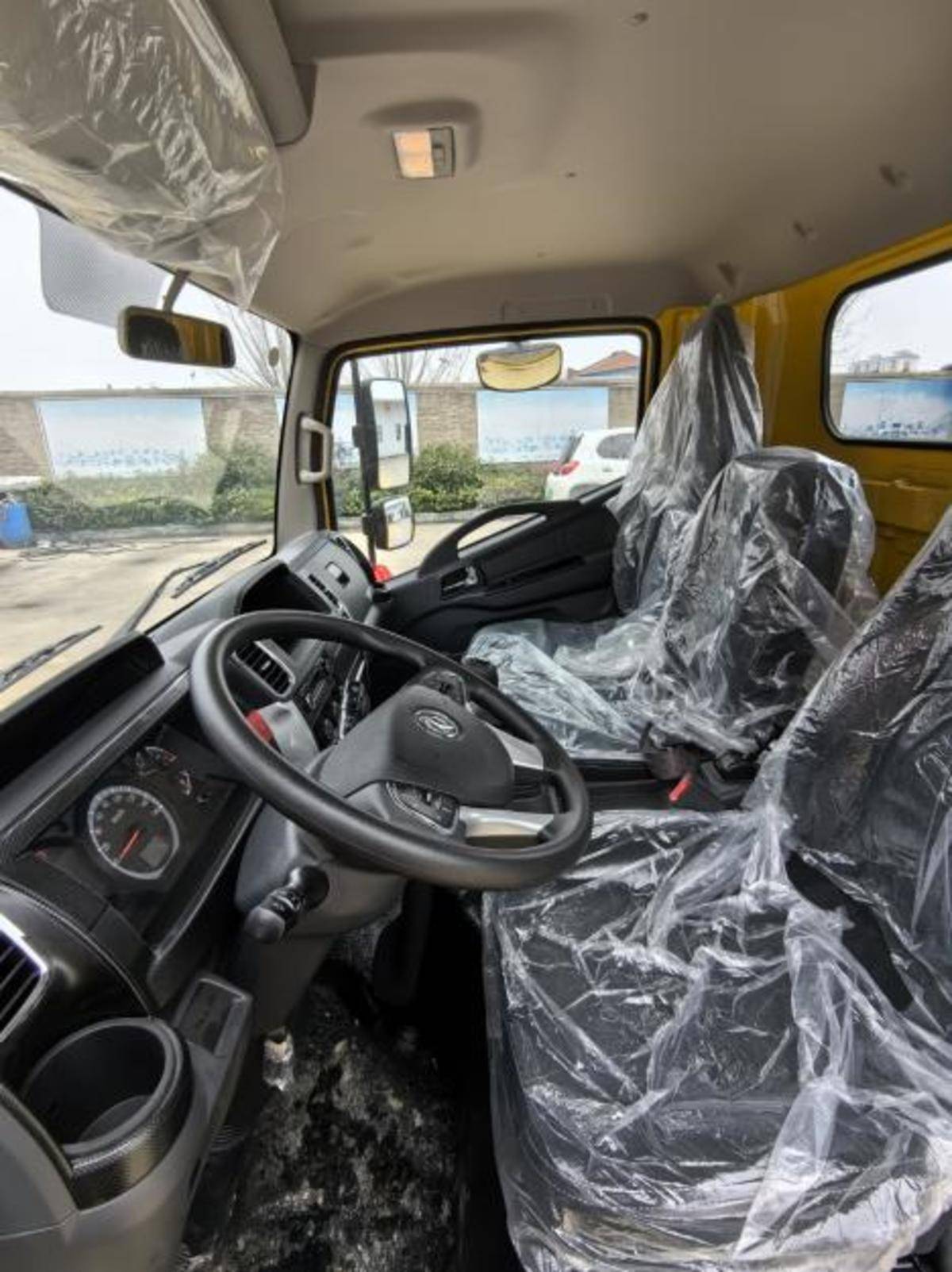 东风专致环卫车系列，以专业实力守护洁净家园微信图片_202511171505081709_0_7