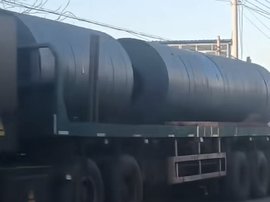 胶皮轱辘铁大箱 有底没盖可劲装！