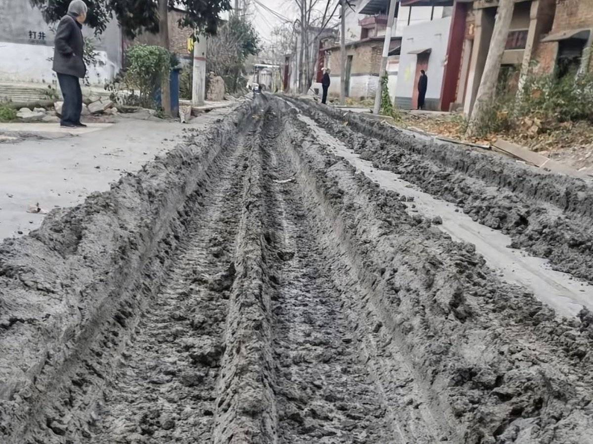 ���̵�·�������ѹ&nbsp;��ʮ���޵�·����