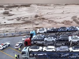 违规超载20多辆 内蒙古多辆轿运车被查获！