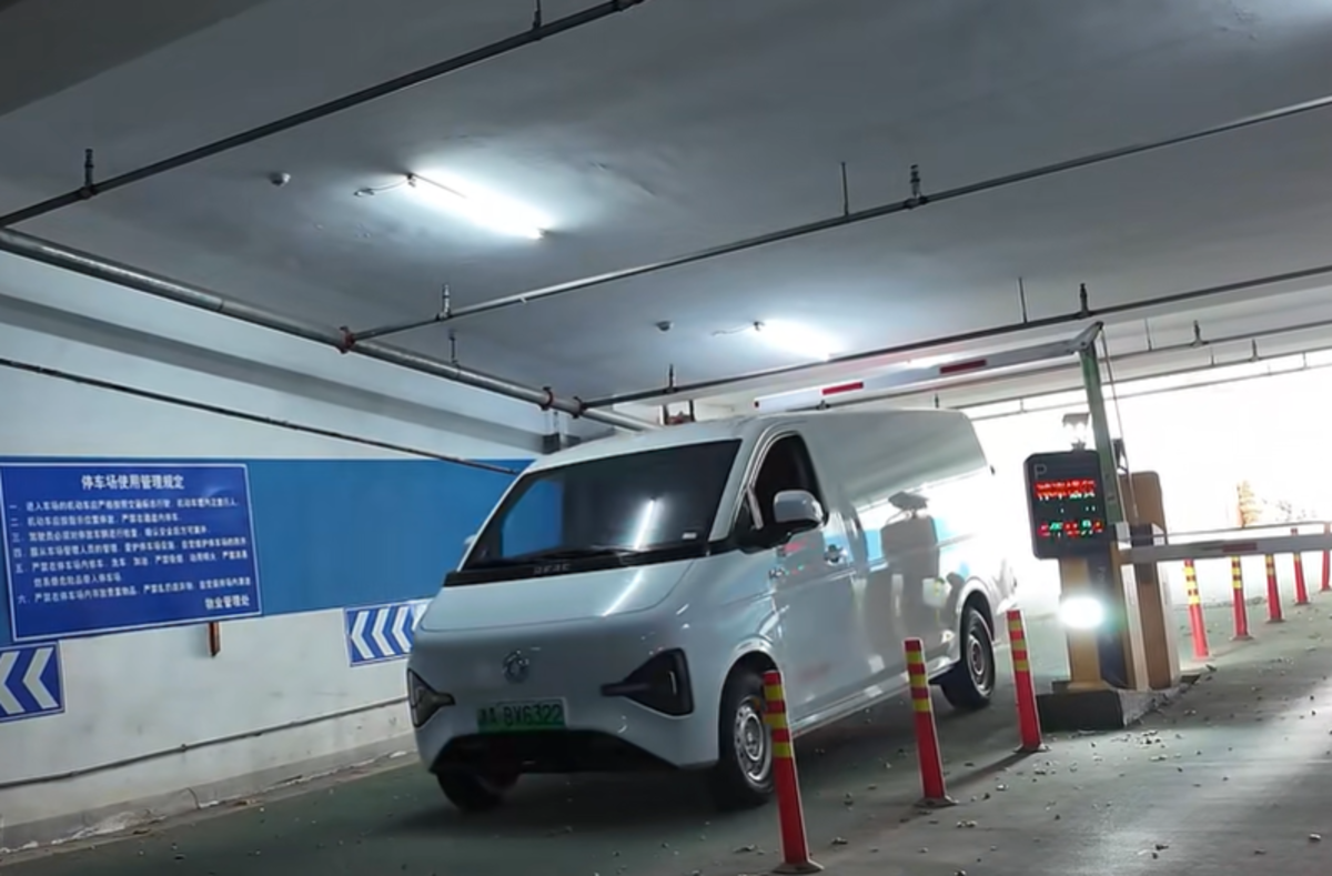 跑出来的实在，天津老司机为东风睿立达V8E点赞