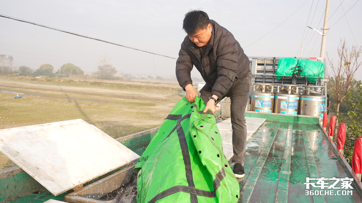 ����֮������ƾ֣�����ӥ�󲢼�ͬ��