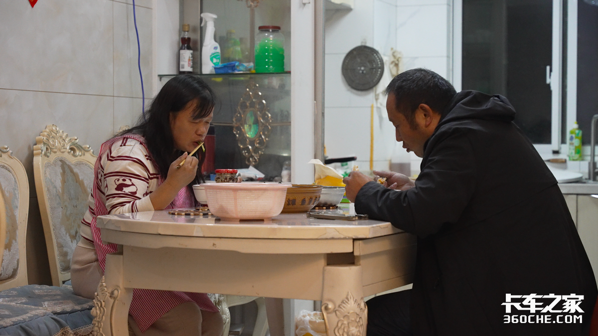 ����֮������ƾ֣�����ӥ�󲢼�ͬ��