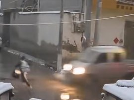 小货车撞飞11岁男孩后逃逸 驾驶人已到案