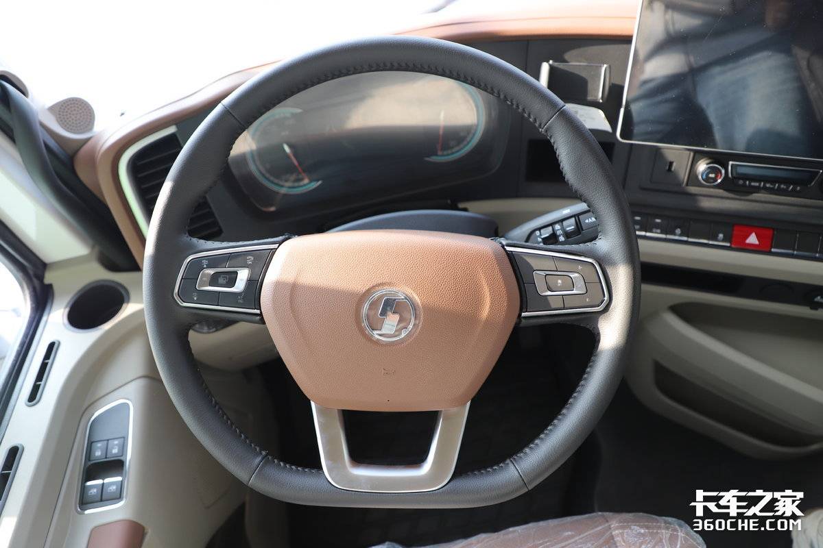 续航轻松突破400+ 马力800+ 这台陕汽G6000E真能干长途!