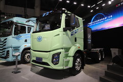 653匹马力 一公里一度电 详解解放J6G自主电驱桥牵引车