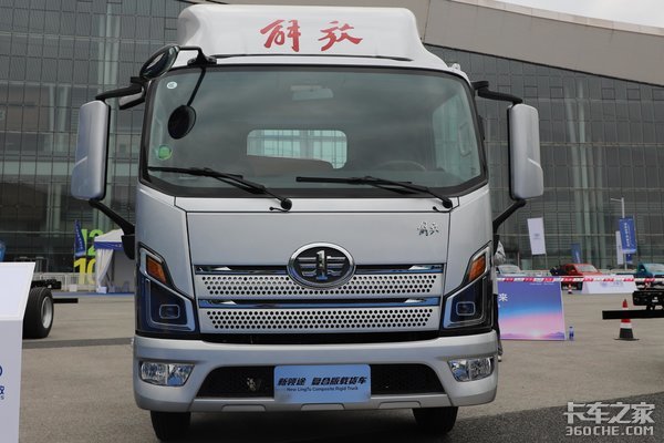 马力180匹 4万公里换油 速览解放新领途 马力180匹 4万公里换油 速览解放新领途