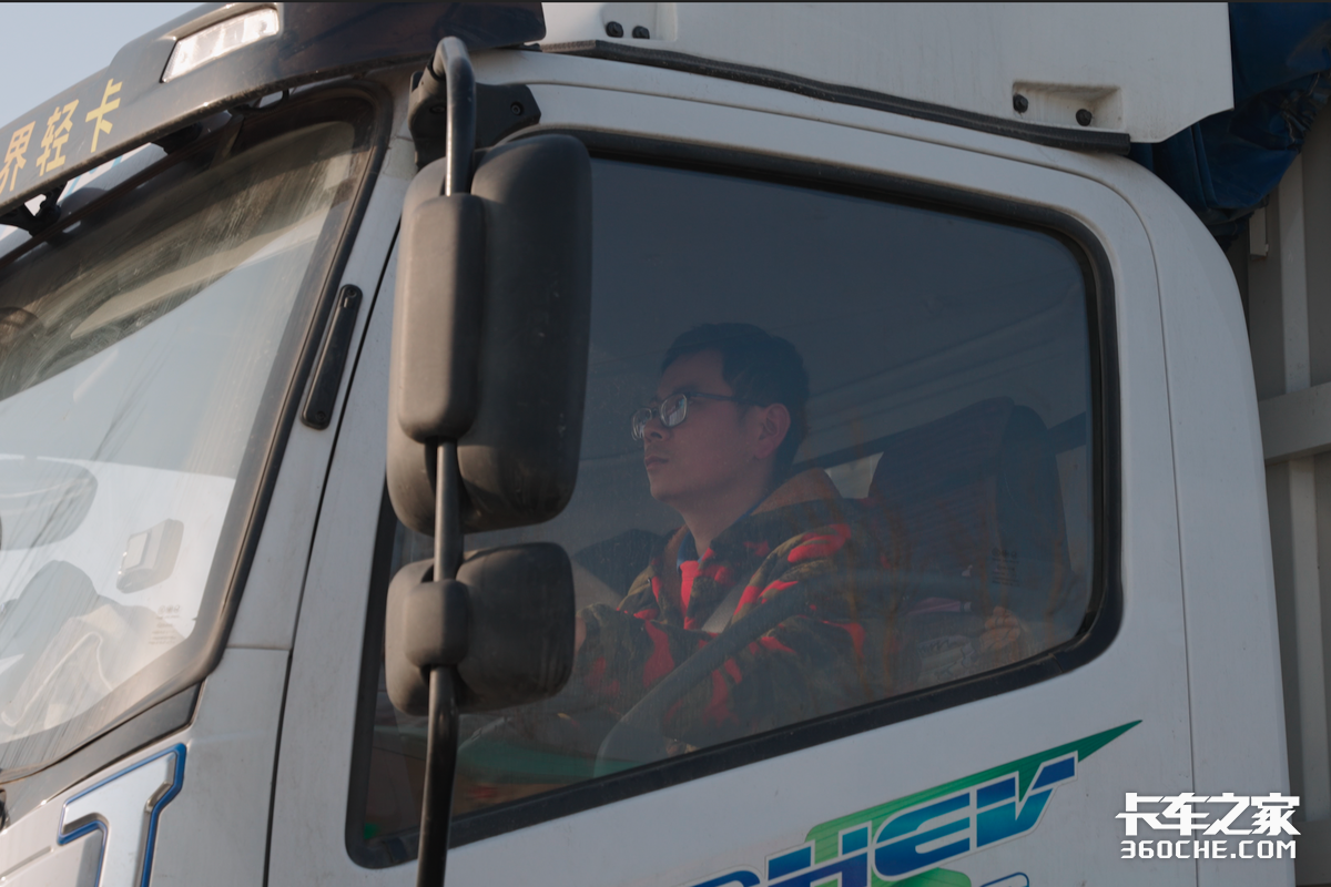 ���ͳ����춯&nbsp;��Ϊ����׼����Ῠ��