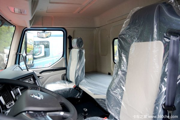 多拉900公斤 一年多赚三万六？轻量化担当乘龙H5超轻版速报！