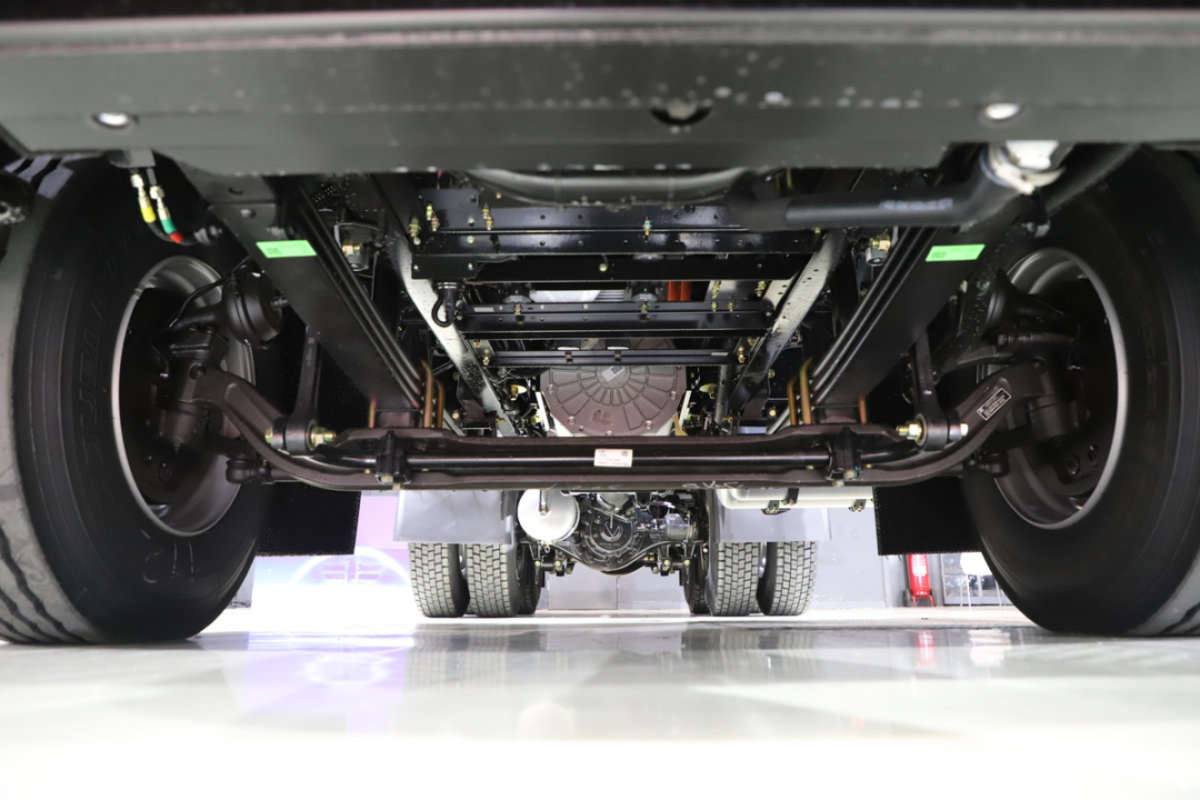 J6P复合换电牵引车如何让运输从容每一步？IMG_257