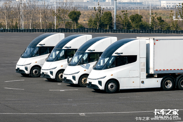 2026年，支撑商用车行业增长的“三驾马车”