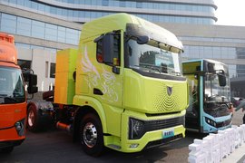 大马力 长续航 油电增程新能源联合重卡云凤凰来了！