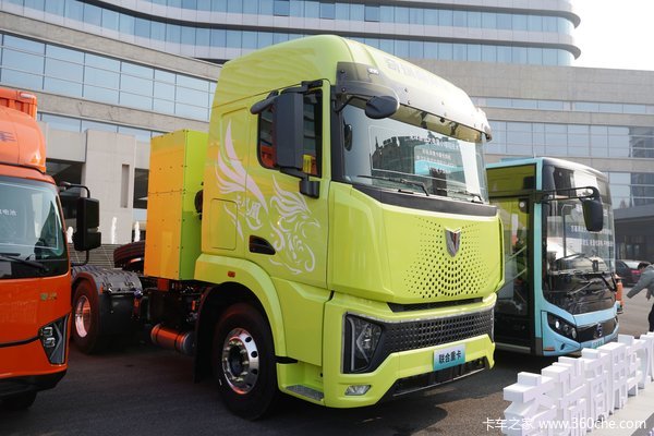 大马力 长续航 油电增程新能源联合重卡云凤凰来了！