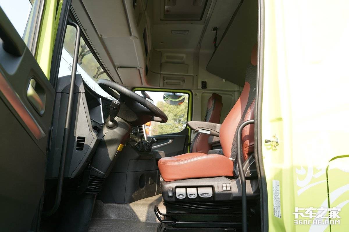 700����&nbsp;����1400km&nbsp;�����ؿ��Ʒ�ˣ�