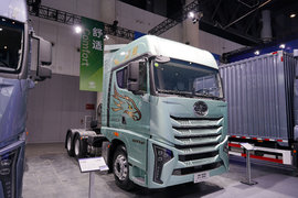 15L大排量 600匹大马力 1500L大气罐 解放鹰航智享版来了！