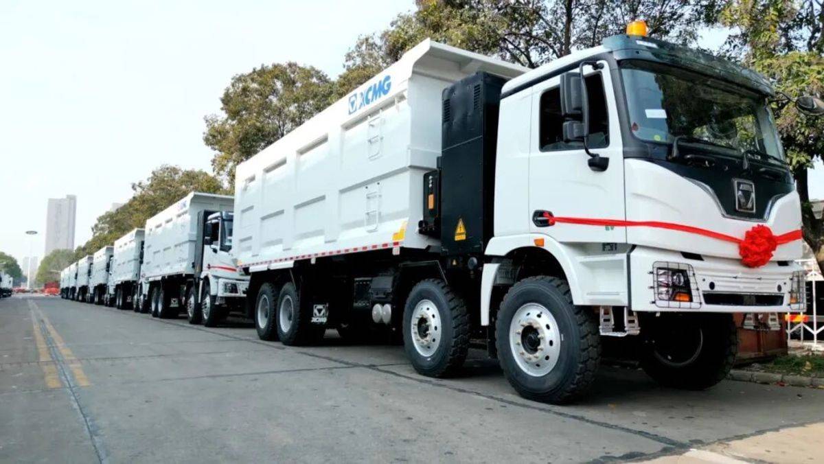 开门红 | 百台徐工纯电动自卸车破浪出海!