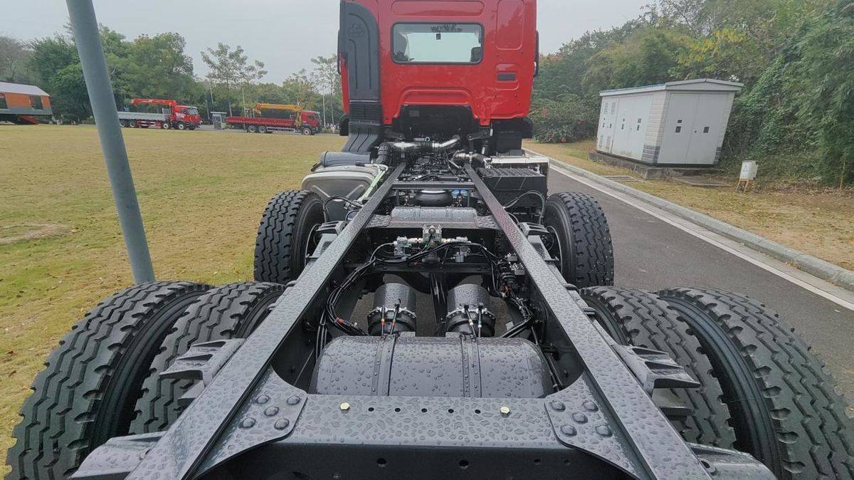 300马力+6缸提升桥 乘龙H5 6×2R自卸车破解工程创富密码IMG20251222093314